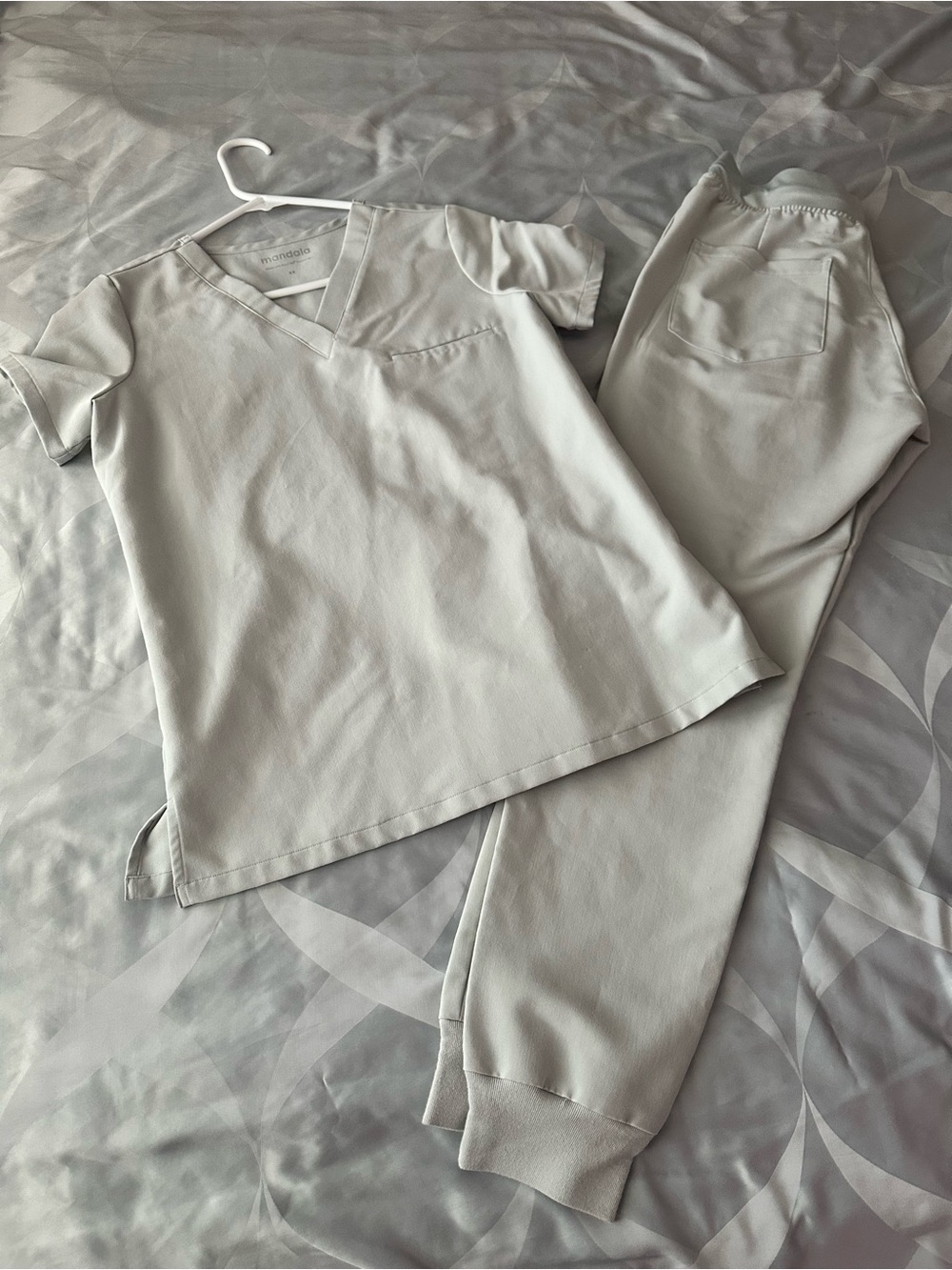 Mandala Women's Scrub Set - Top & Jogger Pants in Northern Droplet